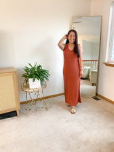Load image into Gallery viewer, BASIC V-NECK MAXI DRESS