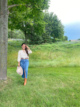 Load image into Gallery viewer, THE AMELIA PLUS FRONT TIE PLEATED FRONT 3/4 SLEEVE TOP