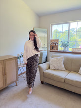 Load image into Gallery viewer, THE STEVIE CENTER SEAM MOCK NECK RELAXED PULLOVER SWEATER