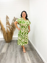 Load image into Gallery viewer, The Jade Plus Two Tone Split Neck Aline Midi Dress