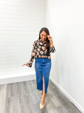 Load image into Gallery viewer, The Rose Black Floral Print Chiffon Blouse