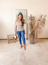 Load image into Gallery viewer, Floral Smocked Waistline Top