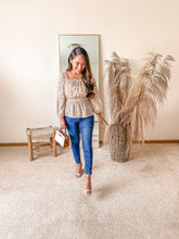 Load image into Gallery viewer, Floral Smocked Waistline Top