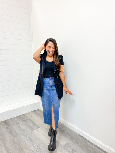 Drawstring waist military hoodie vest