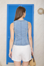 Load image into Gallery viewer, THE KENDALL WASHED DENIM BUTTON DOWN VEST
