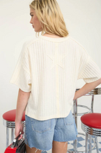 Load image into Gallery viewer, THE JUNIPER RIBBED SHORT SLEEVE BACK STAR PATCH BOXY KNIT TOP

