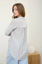 Load image into Gallery viewer, THE JOSIE STRIPE COLLARED BUTTON DOWN LIGHTWEIGHT SHIRT
