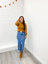 Load image into Gallery viewer, THE OPHELIA CREW NECK LONG SLEEVE SOLID PULLOVER KNIT SWEATER
