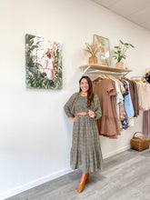 Load image into Gallery viewer, Olive modest Floral Printed Crinkle Pleat Puff Sleeve midi Dress
