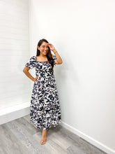 Load image into Gallery viewer, THE CLAUDIA PLUS FLORAL SCALLOP TRIM PUFF SLEEVE MIDI DRESS
