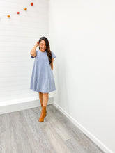 Load image into Gallery viewer, THE SKYLAR  SHORT SLEEVE WOVEN WASH DRESS
