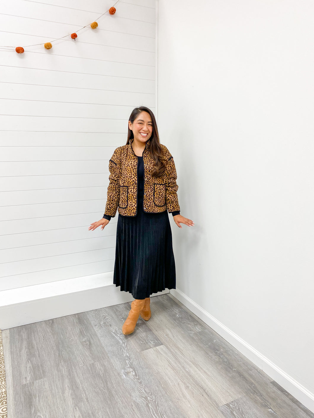 THE SIENNA QUILTED LEOPARD BUTTON DOWN PUFFER JACKET