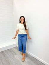 Load image into Gallery viewer, SHORT SLEEVE BUTTON DOWN KNIT CARDIGAN SWEATER
