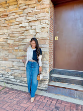 Load image into Gallery viewer, RELAXED COLORBLOCK SWEATER
