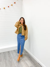 Load image into Gallery viewer, SUEDE COLLARED BUTTON DOWN CROPPED JACKET
