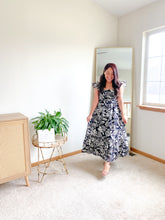 Load image into Gallery viewer, The Maxine Tropical Print Ruffle Detail Midi Dress
