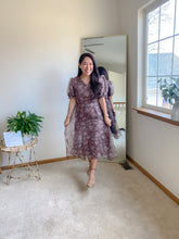 Load image into Gallery viewer, modest  organza midi dress
