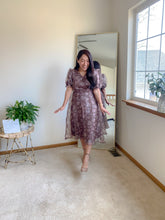 Load image into Gallery viewer, modest  organza midi dress
