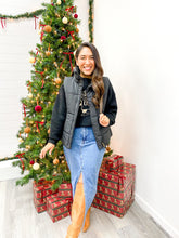 Load image into Gallery viewer, High neck puffer vest
